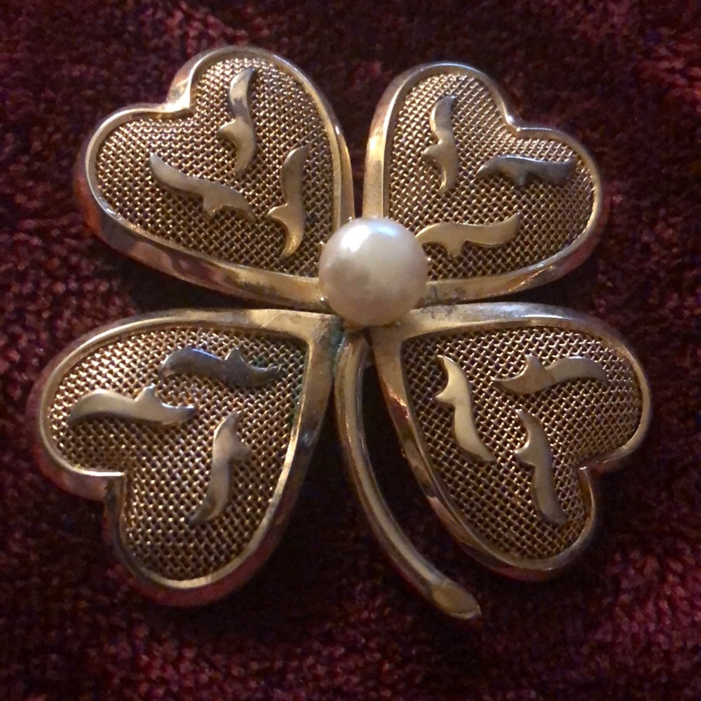 Vintage Four Leaf Clover Brooch